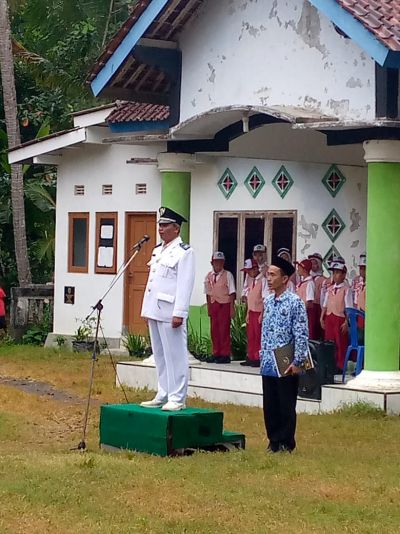 UPACARA PERINGATAN HARI KEMERDEKAAN REPUBLIK INDONESIA KE-78, DESA KEBONSARI KECAMATAN PETANAHAN KABUPATEN KEBUMEN